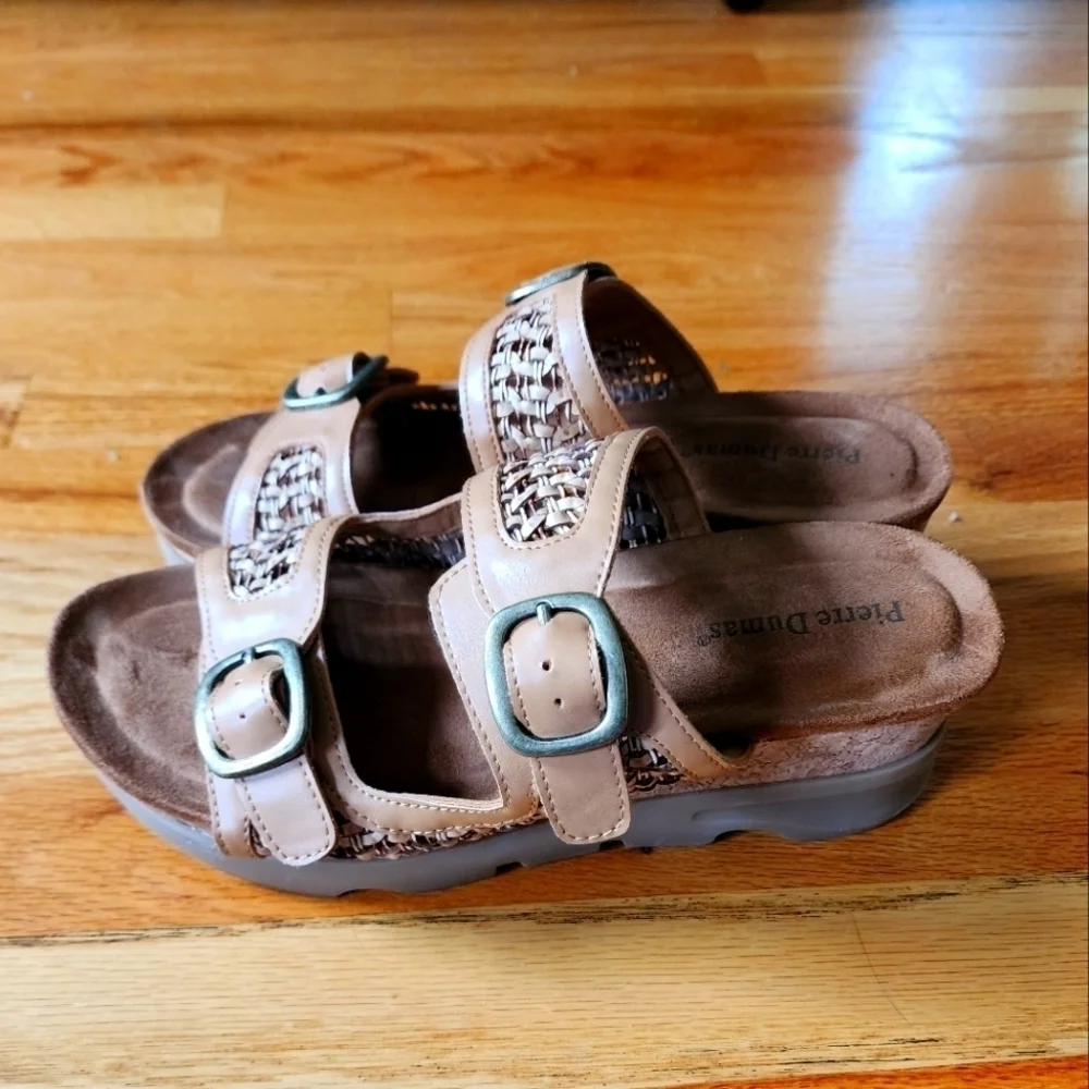 Pierre Dumas slip on cork straw sandals Size 8.5